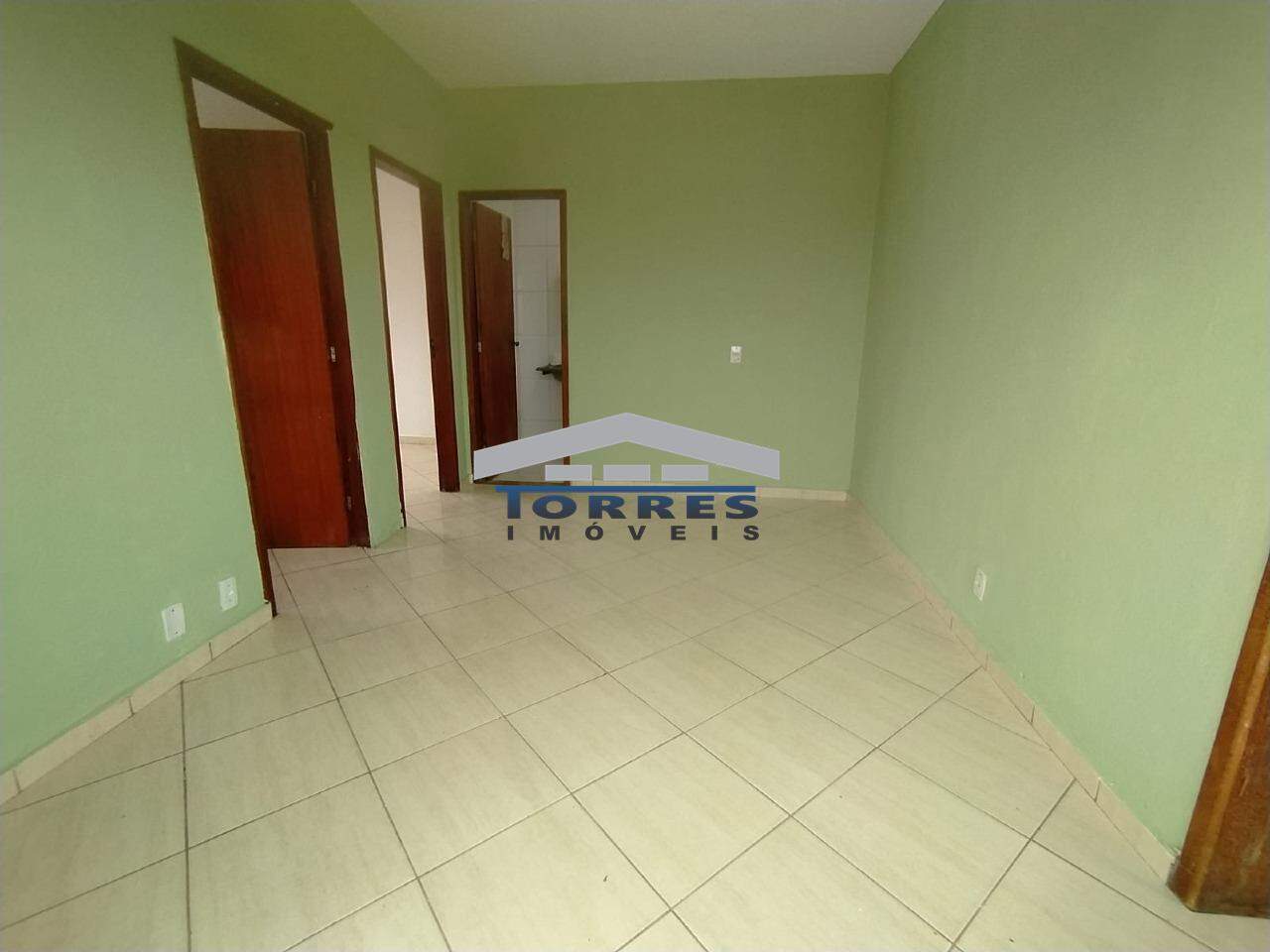 Casa para alugar com 2 quartos, 150m² - Foto 3