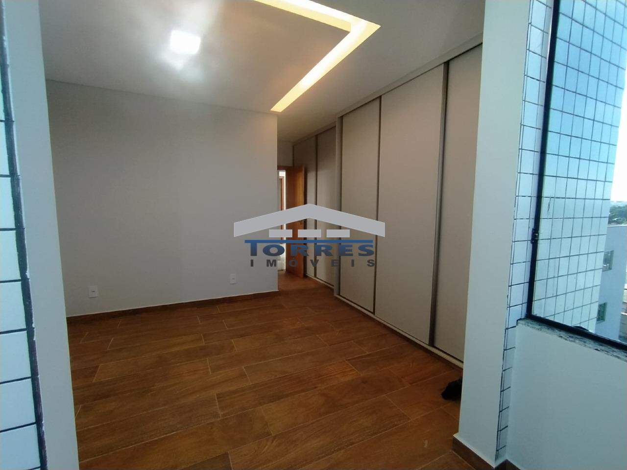 Apartamento à venda com 3 quartos, 86m² - Foto 10