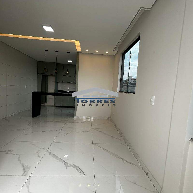 Apartamento à venda com 3 quartos, 86m² - Foto 4