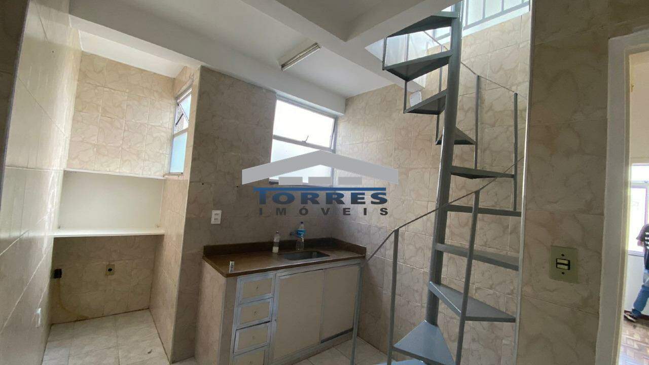 Apartamento à venda com 2 quartos, 70m² - Foto 6