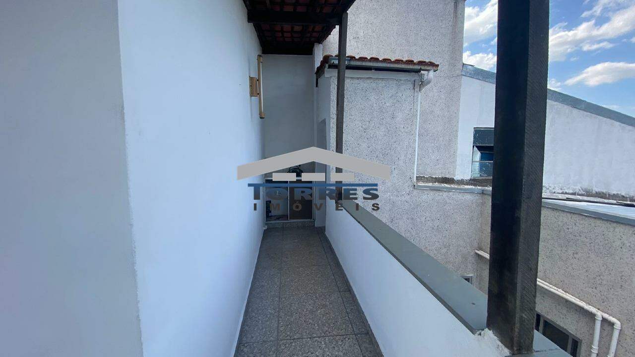 Apartamento à venda com 2 quartos, 70m² - Foto 20