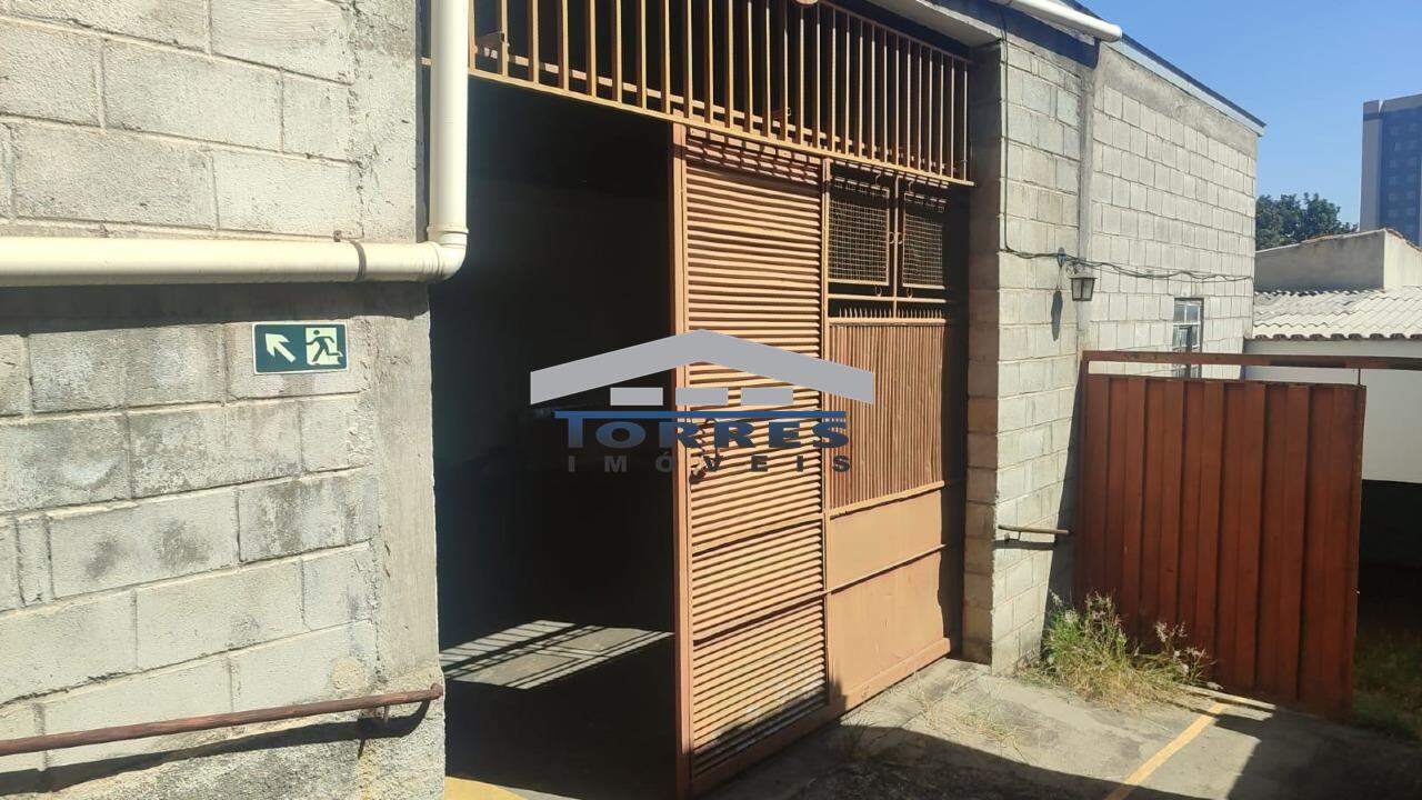 Loja-Salão para alugar com 4 quartos, 200m² - Foto 16