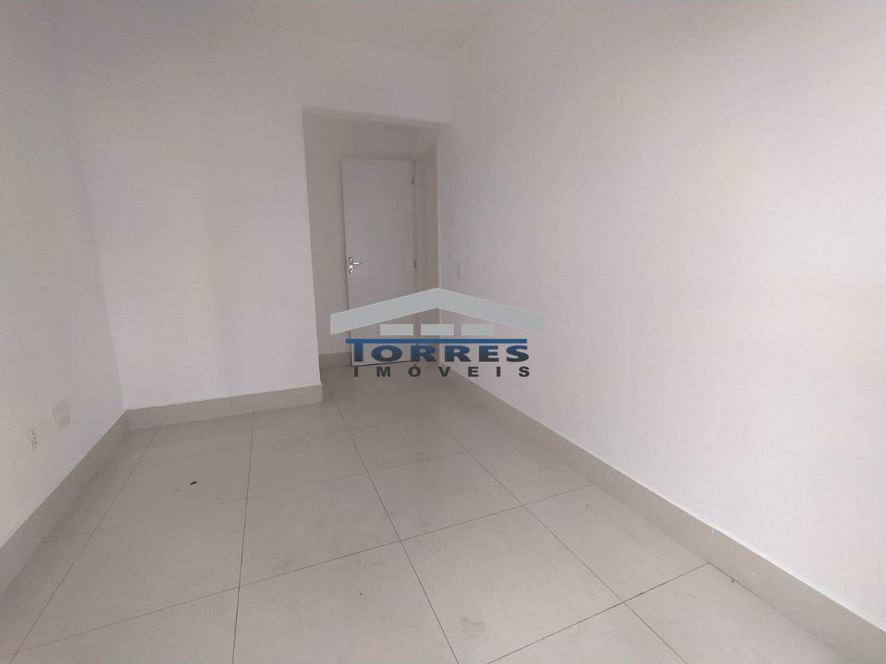 Apartamento para alugar com 4 quartos, 110m² - Foto 16