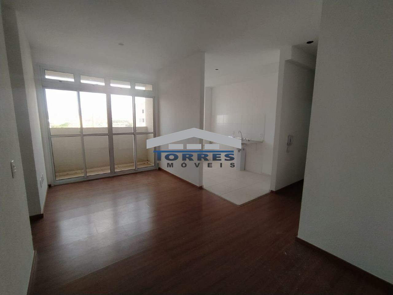 Apartamento para alugar com 3 quartos, 65m² - Foto 2