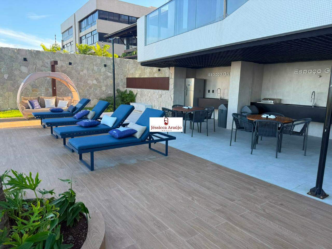 Flat à venda no Intermares: 