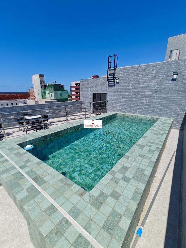 Flat à venda no Intermares: 