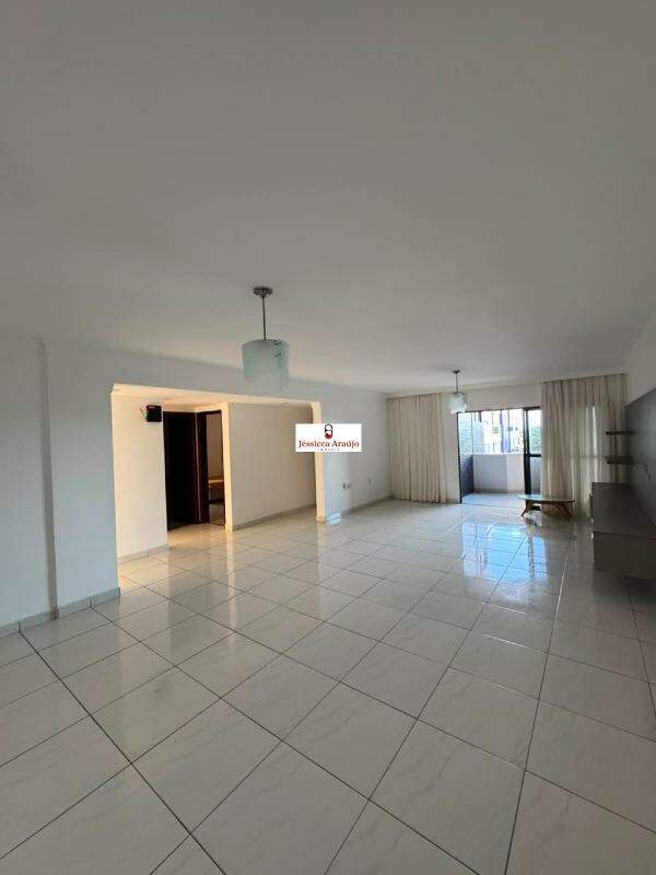 Apartamento para aluguel no Cabo Branco: 