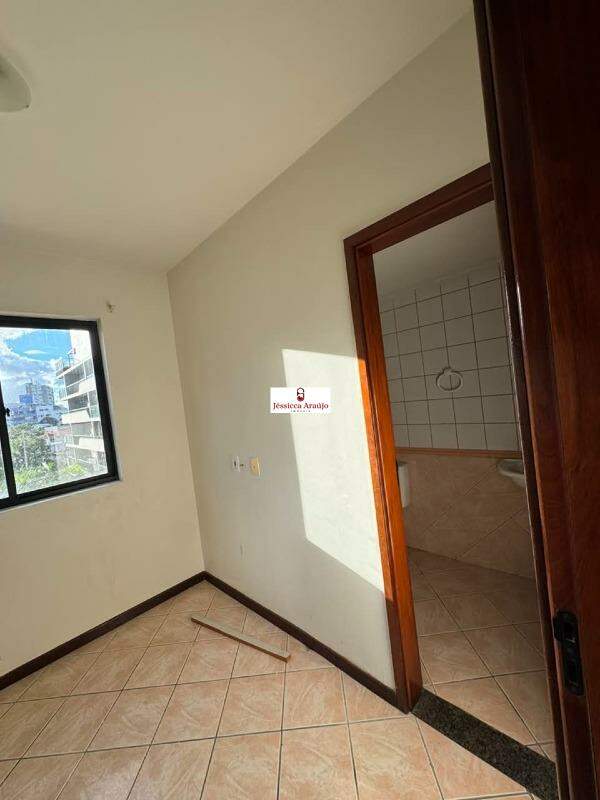Apartamento à venda no Cabo Branco: 