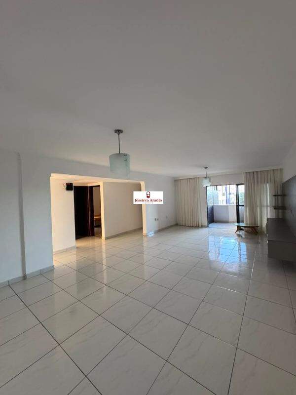 Apartamento à venda no Cabo Branco: 