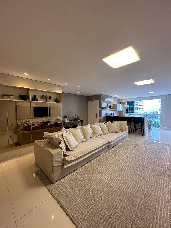 Apartamento com 208m², 4 dormitórios, 4 suítes, 4 vagas no bairro Praia Brava de Itajaí em Itajaí