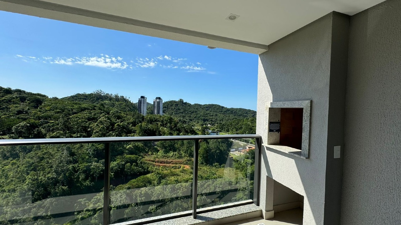 Apartamento com 85m², 2 dormitórios, 2 suítes, 2 vagas no bairro Praia Brava de Itajaí em Itajaí