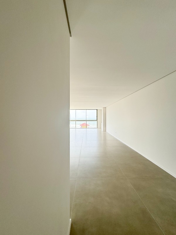 Apartamento com 173m², 3 dormitórios, 3 suítes, 2 vagas no bairro Praia Brava de Itajaí em Itajaí