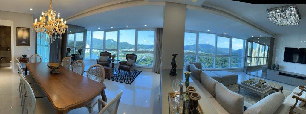 Apartamento com 182m², 3 dormitórios, 3 suítes, 3 vagas, Marina Beach Towers em Balneário Camboriú