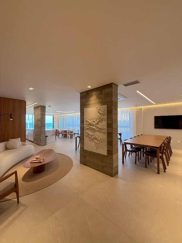 Apartamento com 220m², 3 dormitórios, 3 suítes, 3 vagas no bairro Praia Brava de Itajaí em Itajaí