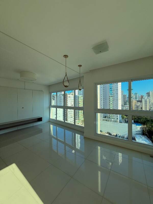 Apartamento com 135m², 4 dormitórios, 2 suítes, 2 vagas, Bosque Belcanto em Balneário Camboriú