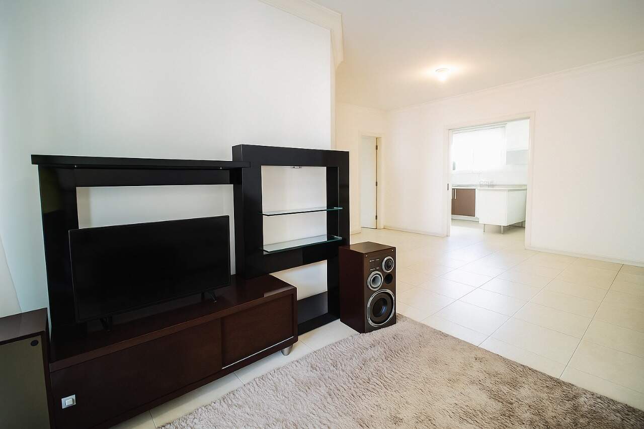 Apartamento com 102m², 3 dormitórios, 1 suíte, 2 vagas no bairro Centro em Balneário Camboriú