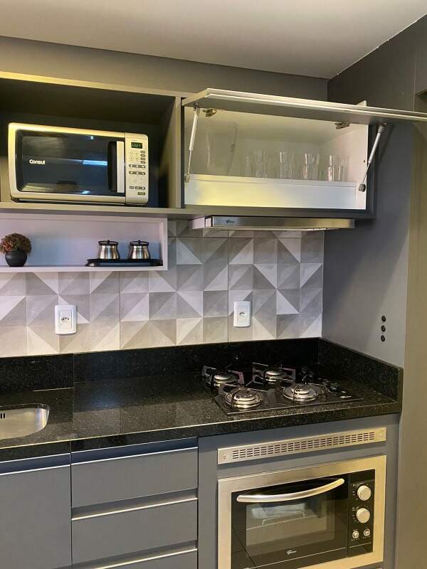 Apartamento com 70m², 2 dormitórios, 1 suíte, 1 vaga no bairro Centro em Balneário Camboriú