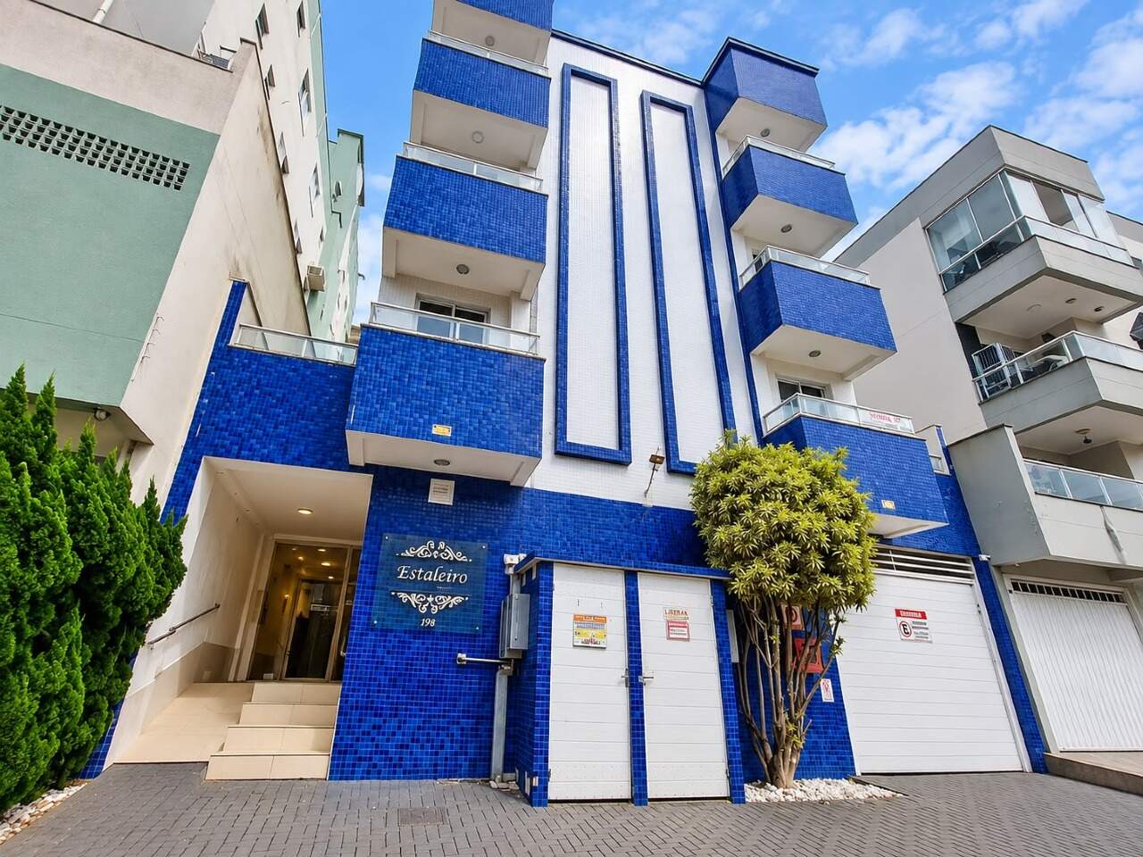 Apartamento Garden com 84m², 2 dormitórios, 1 suíte, 1 vaga no bairro Municipios em Balneário Camboriú