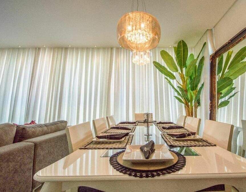 Apartamento com 181m², 4 dormitórios, 2 suítes, 2 vagas, Palm Beach em Balneário Camboriú