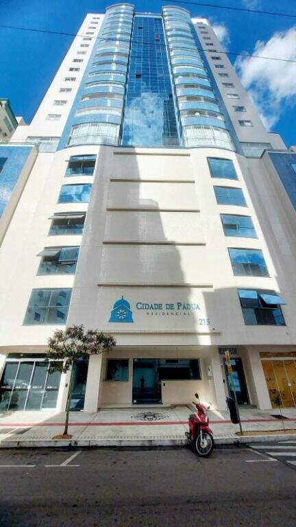 Apartamento com 122m², 3 dormitórios, 3 suítes, 3 vagas, Cidade de Pádua em Balneário Camboriú