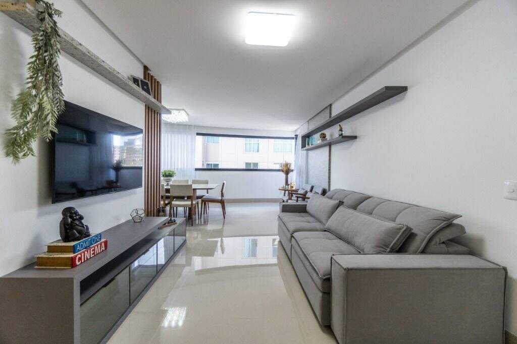 Apartamento com 150m², 4 dormitórios, 4 suítes, 3 vagas, Villa Castelli em Balneário Camboriú