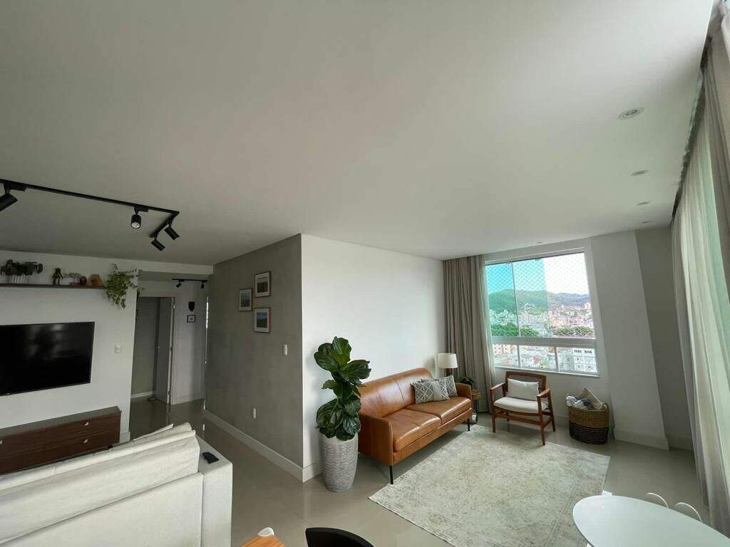 Apartamento com 132m², 3 dormitórios, 3 suítes, 2 vagas, Residencial Alta Vista em Balneário Camboriú