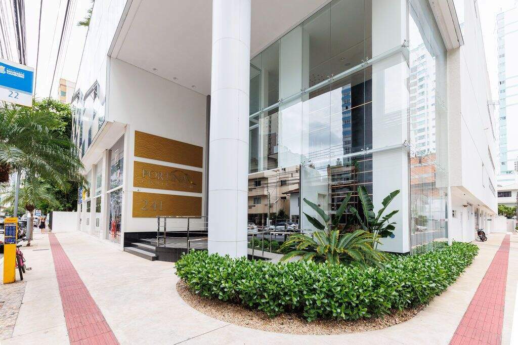 Apartamento com 258m², 4 dormitórios, 4 suítes, 3 vagas, Portinax - Apartamento 3202 em Balneário Camboriú