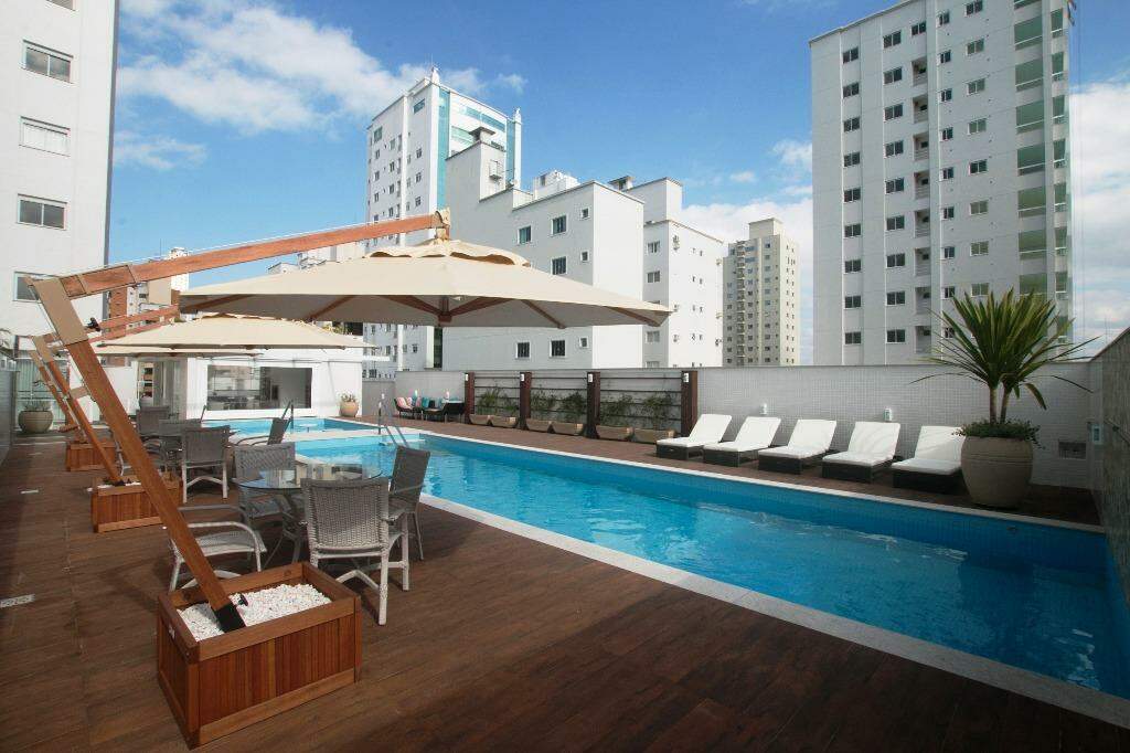 Cobertura com 270m², 4 dormitórios, 4 suítes, 3 vagas, Sistina Tower em Balneário Camboriú