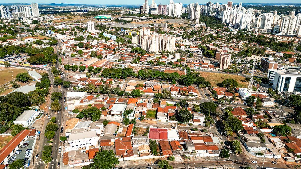 Lote à venda no Setor Leste Universitário: 