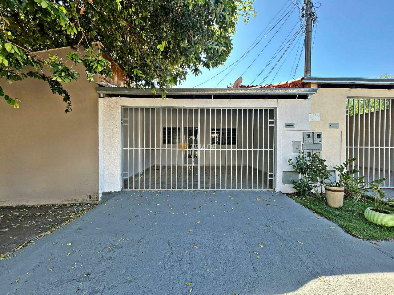 Casa para aluguel no Jardim Atlântico: 