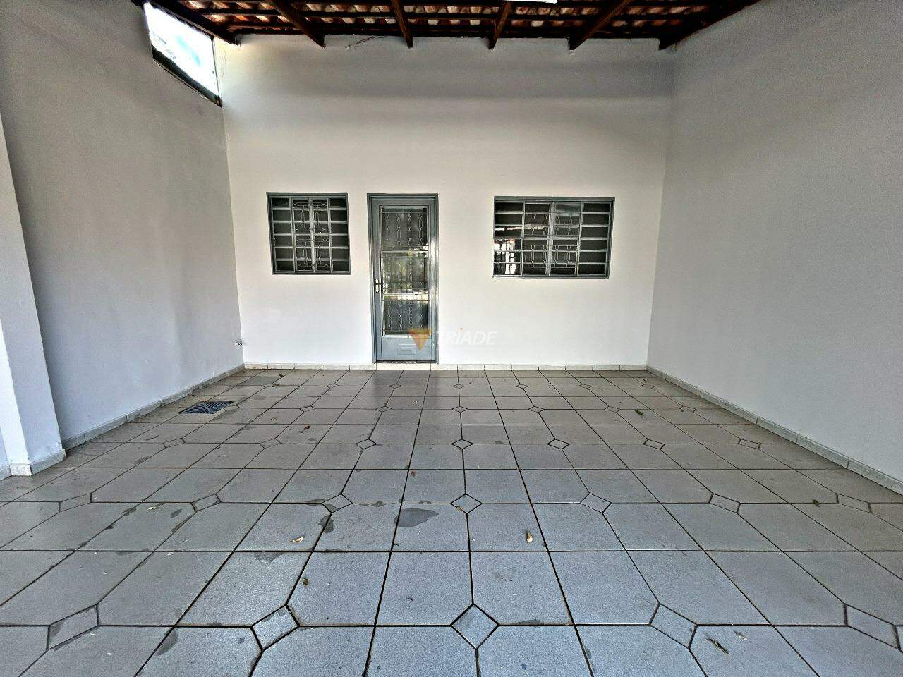 Casa para aluguel no Jardim Atlântico: 