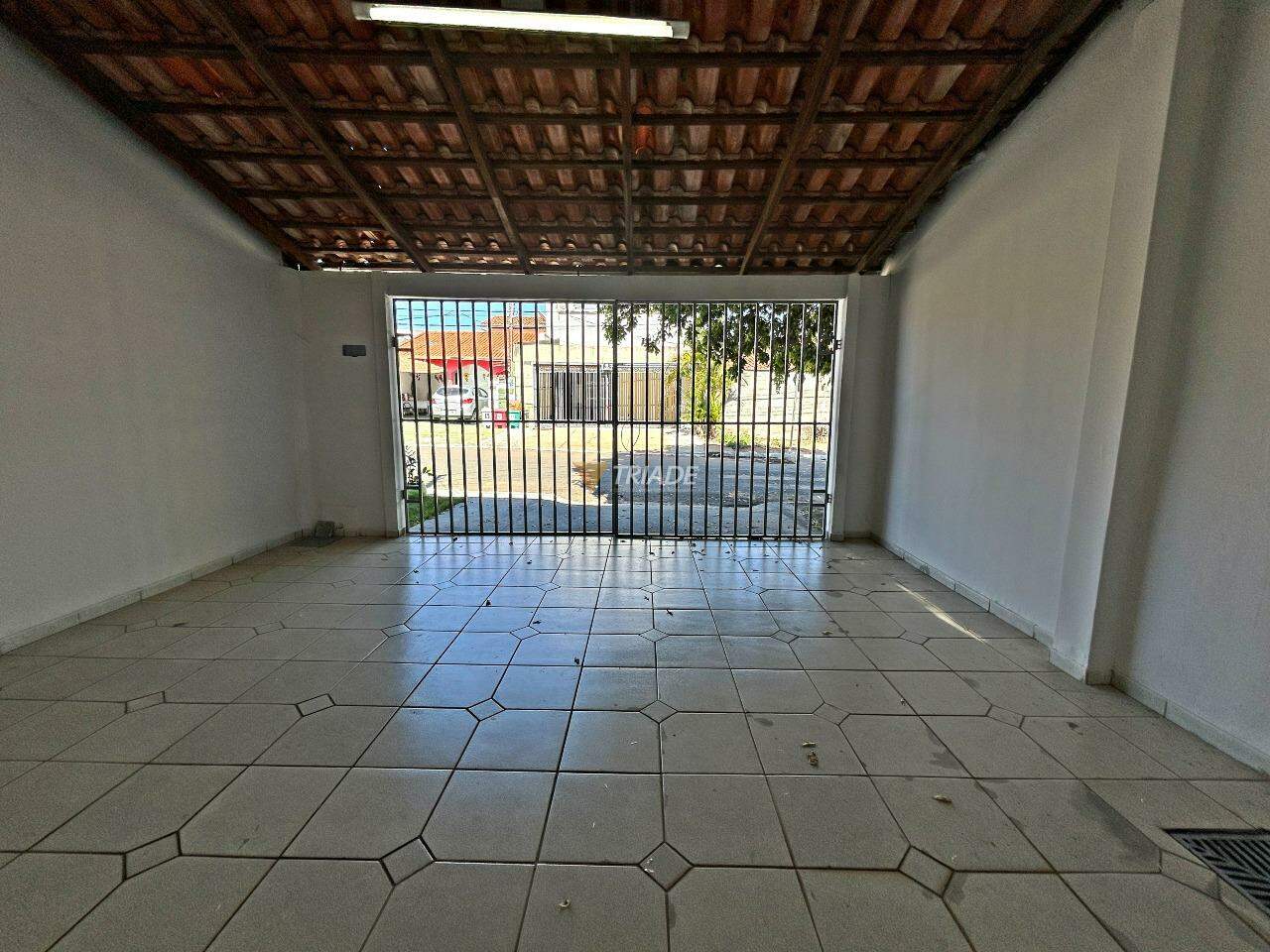 Casa para aluguel no Jardim Atlântico: 