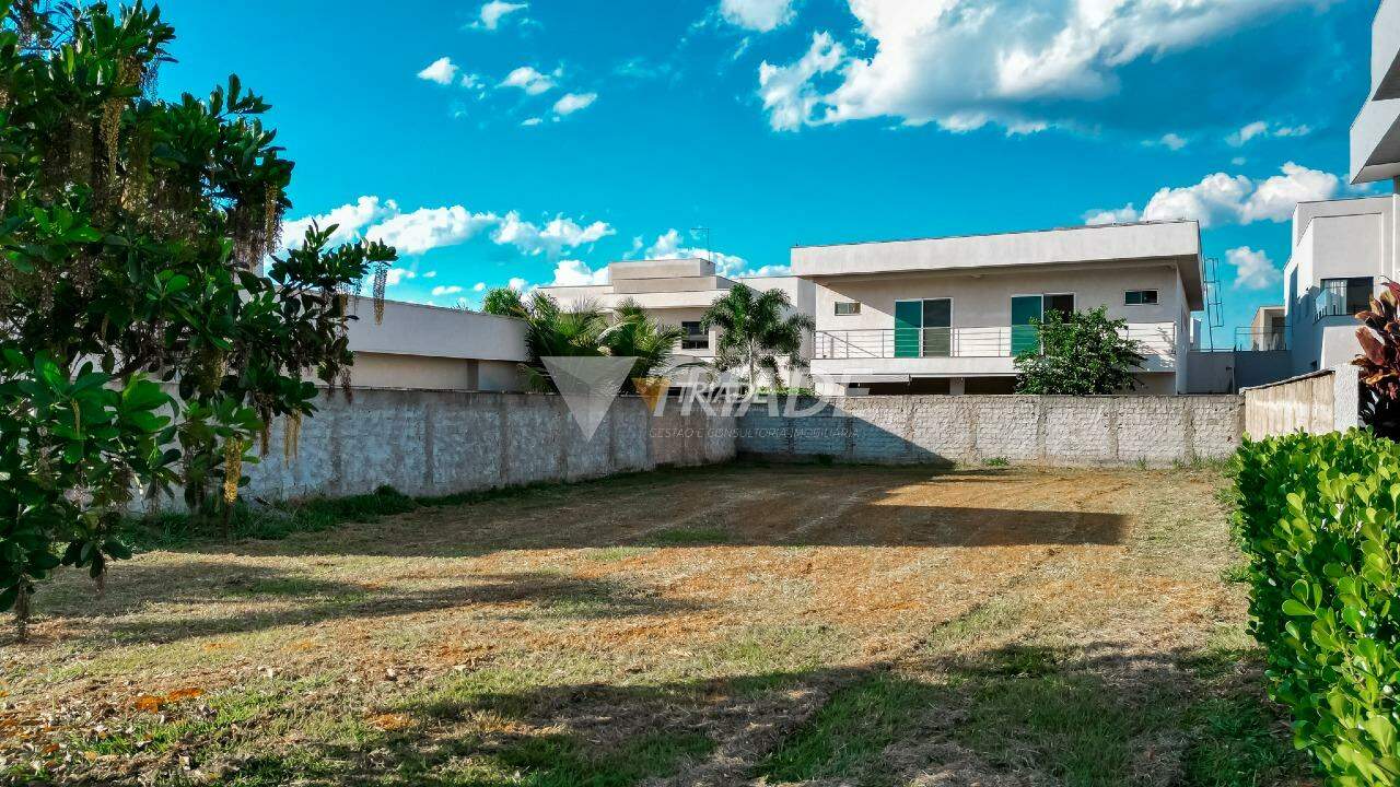 Lote em condomínio à venda no Residencial Goiânia Golfe Clube: 