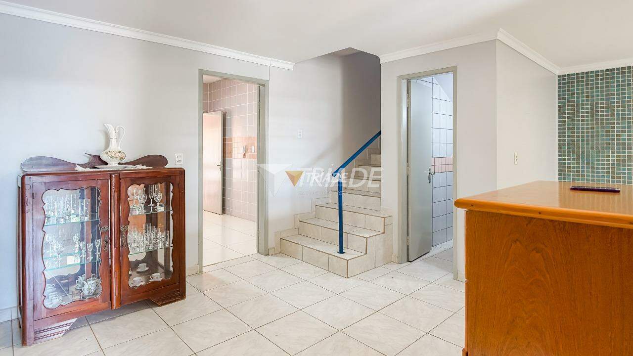 Sobrado à venda no Vila Lucy: 