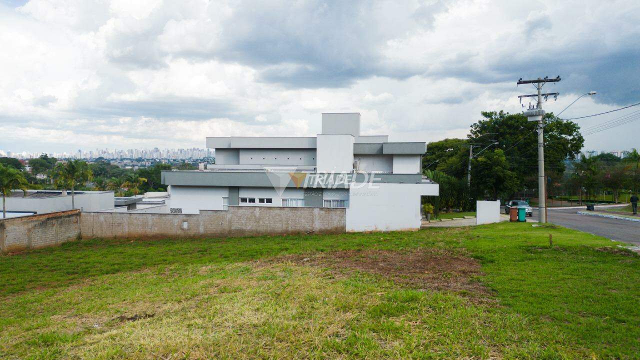 Lote em condomínio à venda no Residencial Parque Mendanha: 