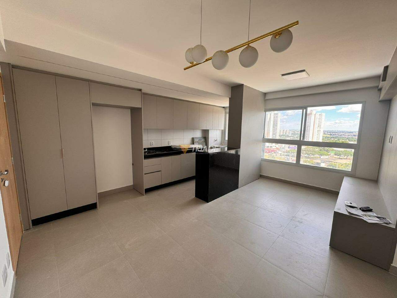 Apartamento para aluguel no Serrinha: 