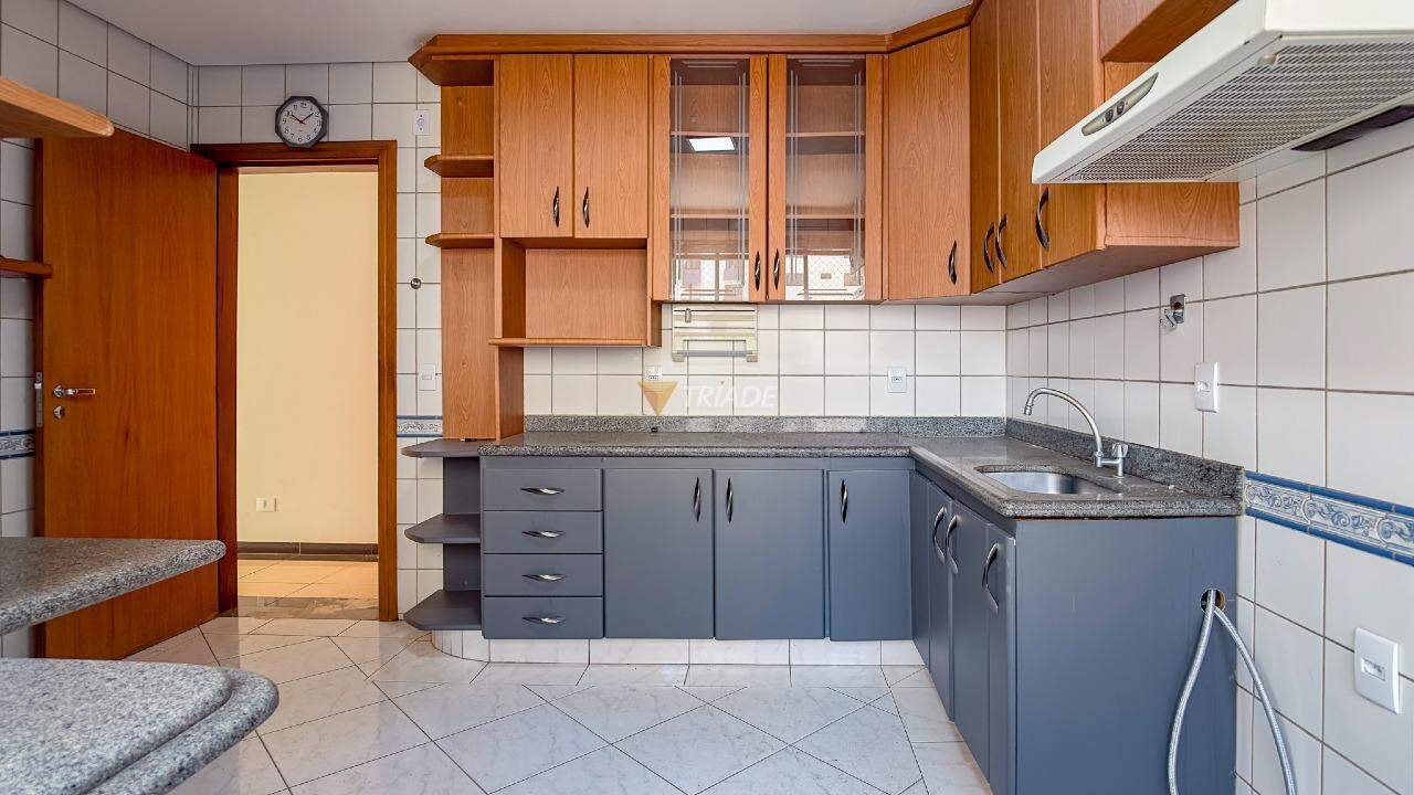Apartamento para aluguel no Setor Bueno: 