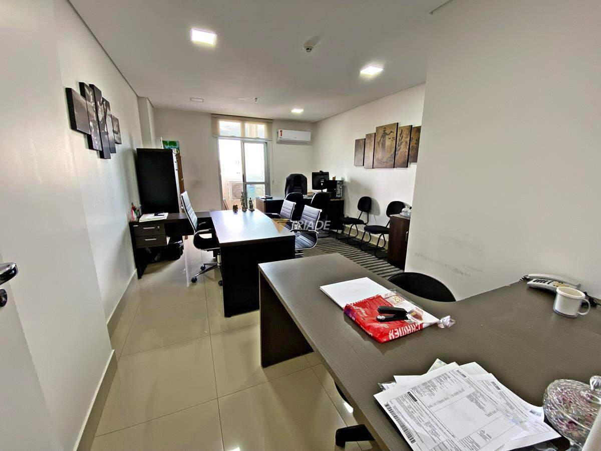 Sala comercial à venda no Jardim América: 