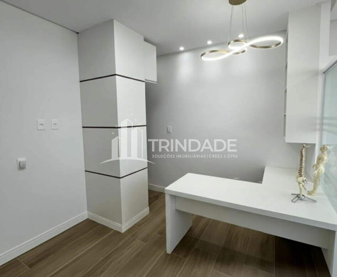 Sala à venda no Itaigara: 