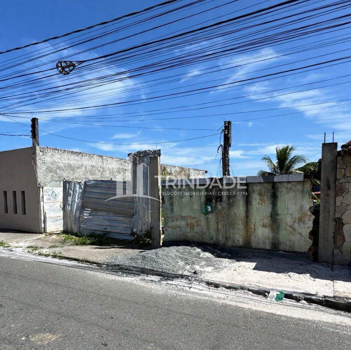 Terreno à venda no Camaçari de Dentro: 