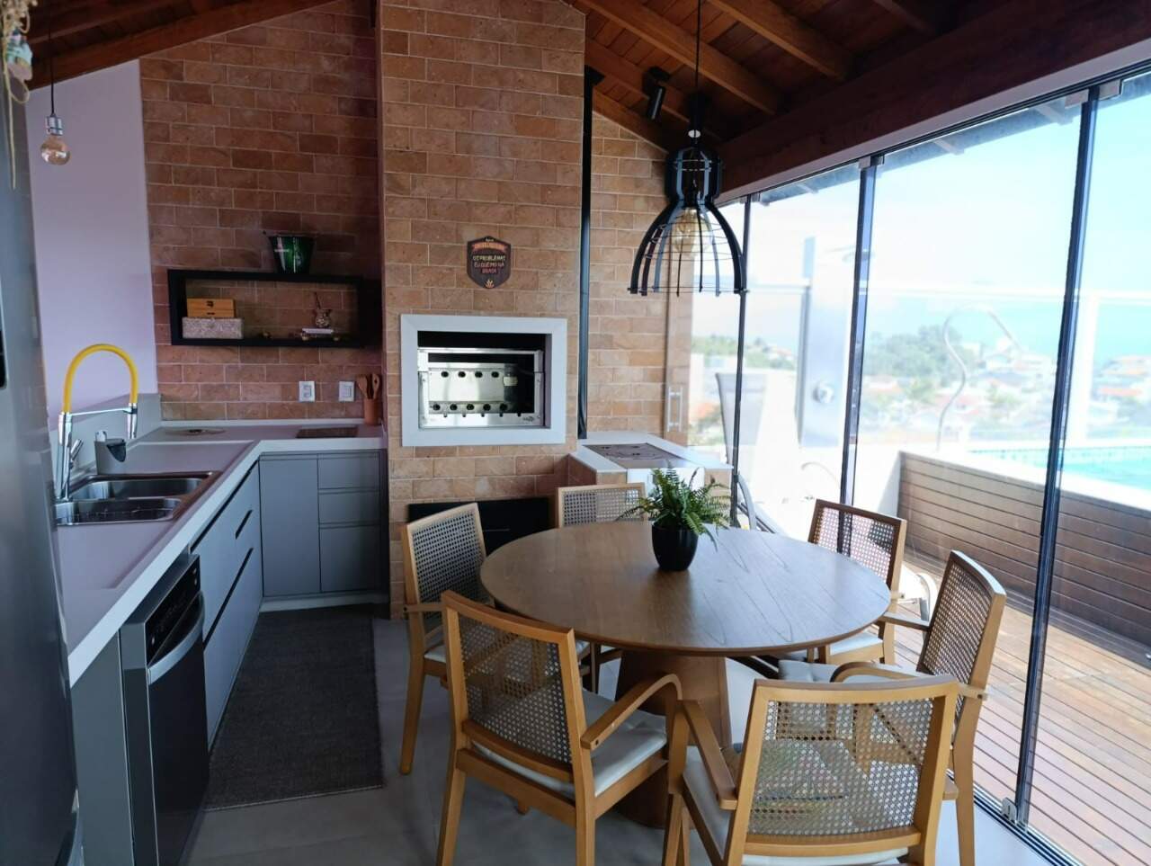 Casa à venda no Abraão: 