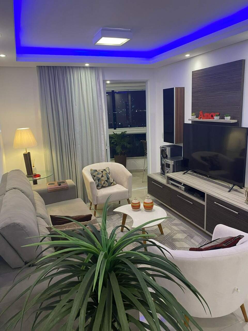 Apartamento à venda no Estreito: 