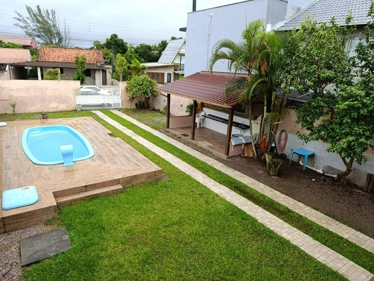 Casa à venda no Praia do Meio (Ens Brito): 