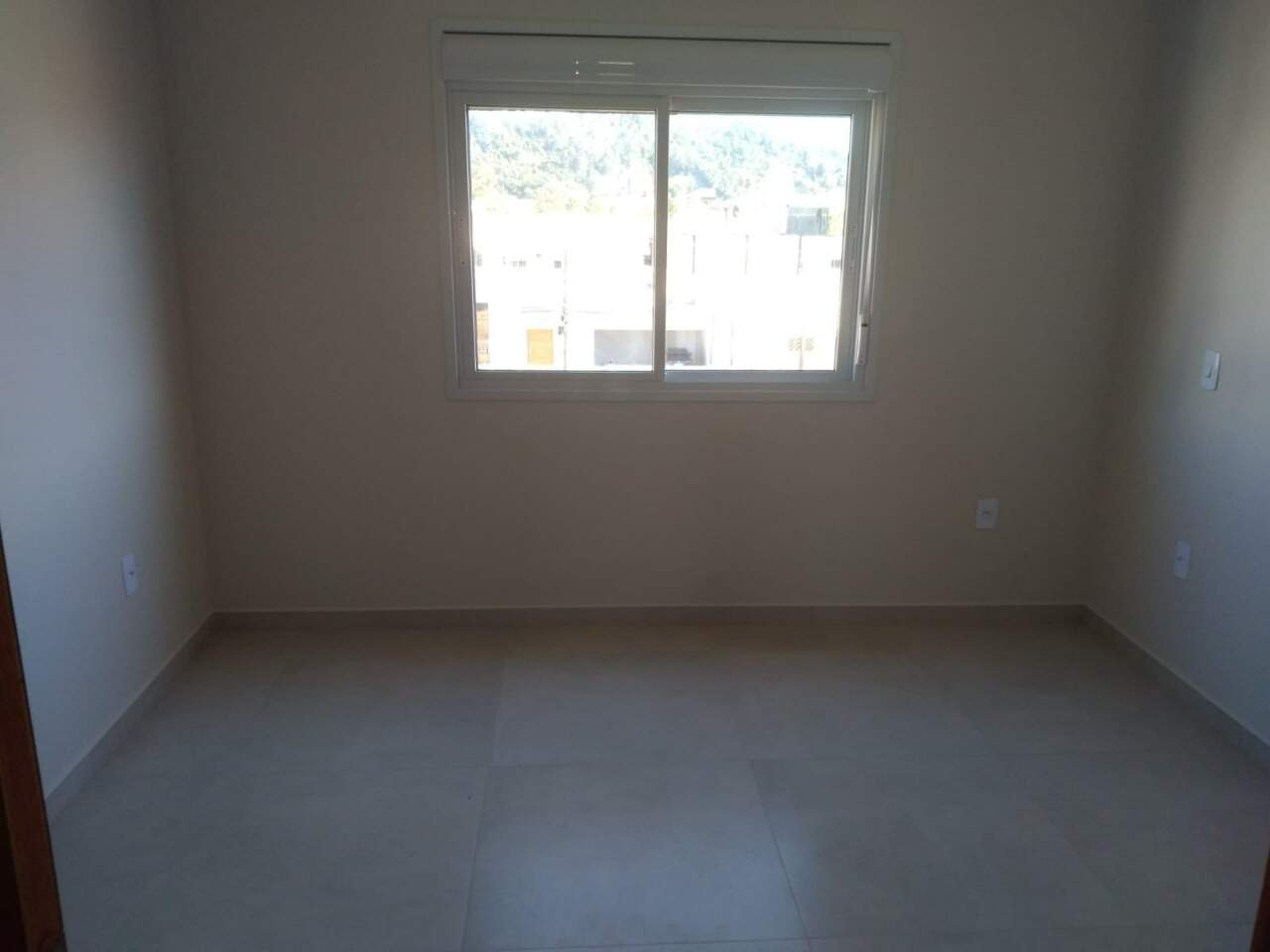Apartamento à venda no Aririú: 