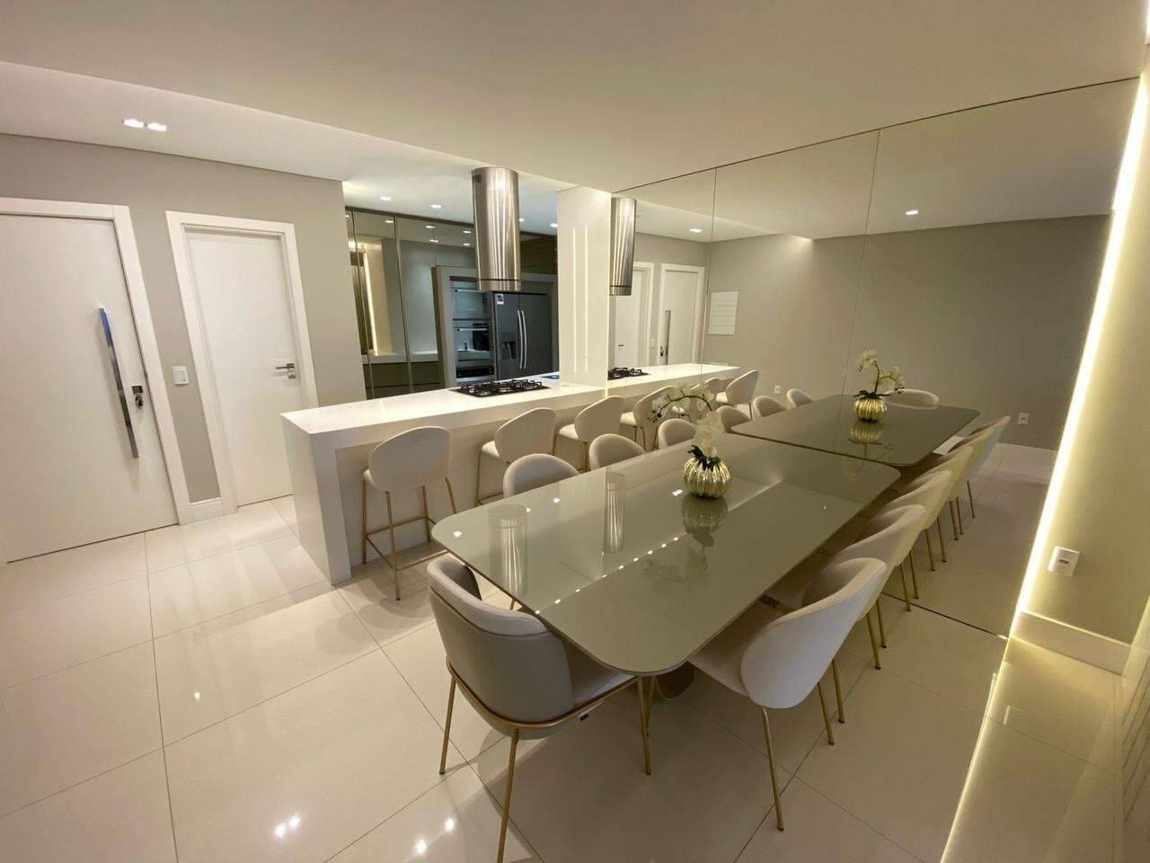 Apartamento à venda no Kobrasol: 