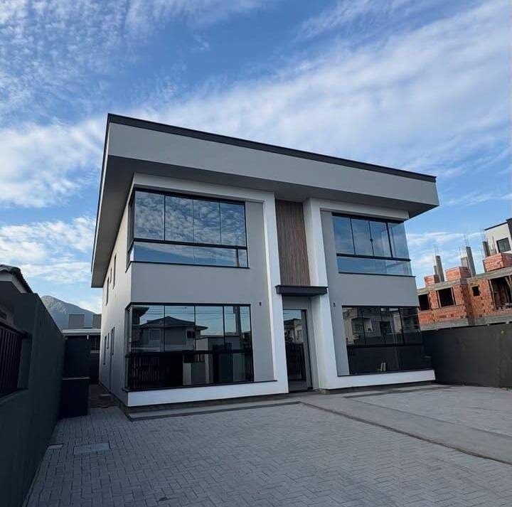 Apartamento à venda no Nova Palhoça: 