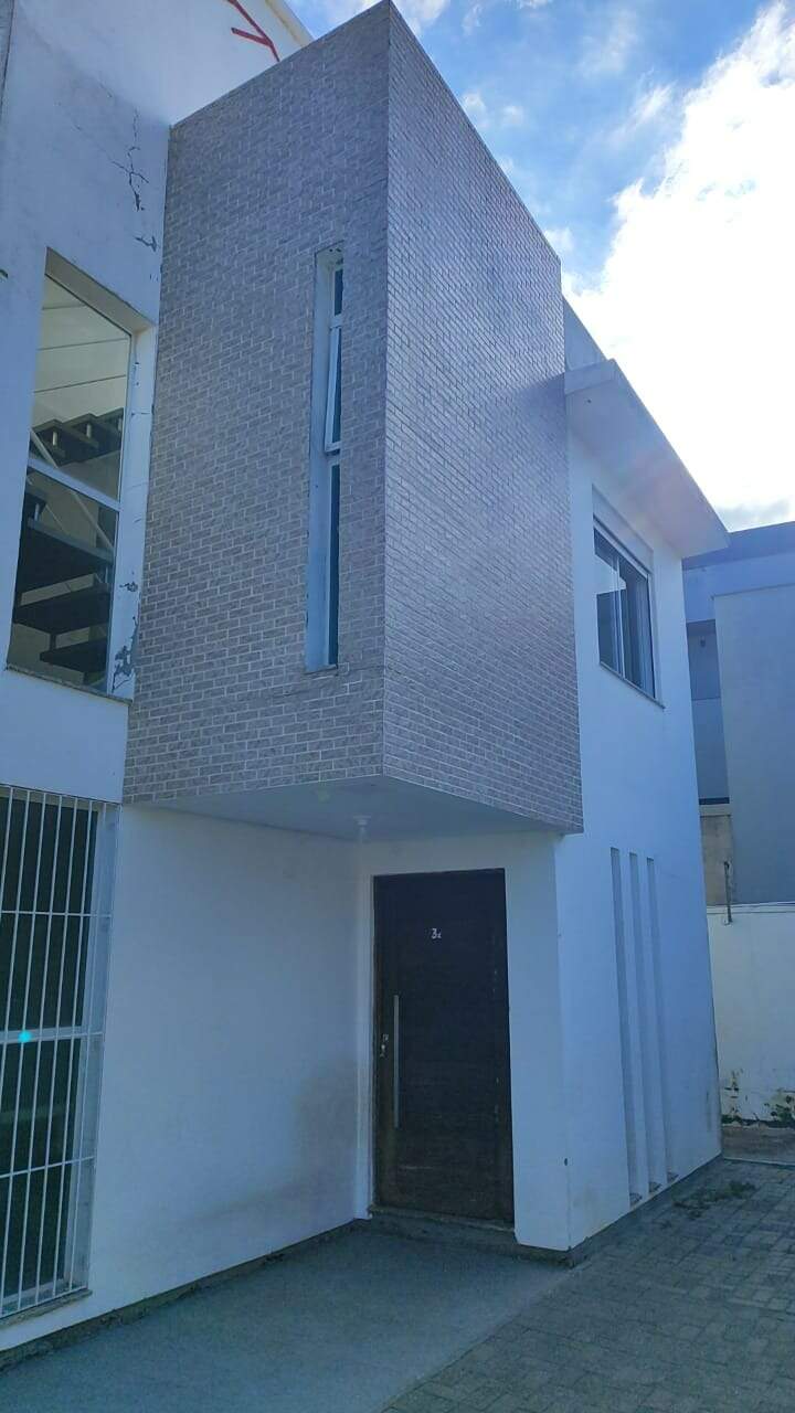 Casa à venda no Morro das Pedras: 
