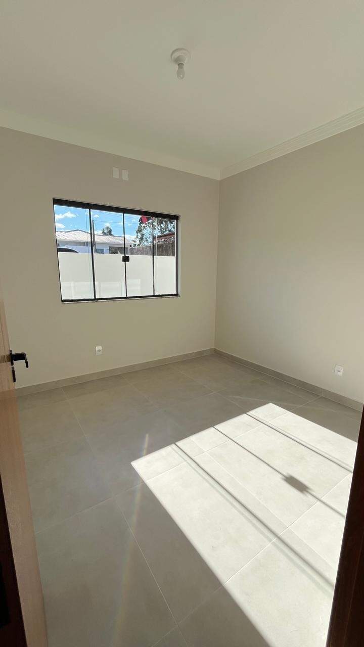 Casa à venda no Potecas: 