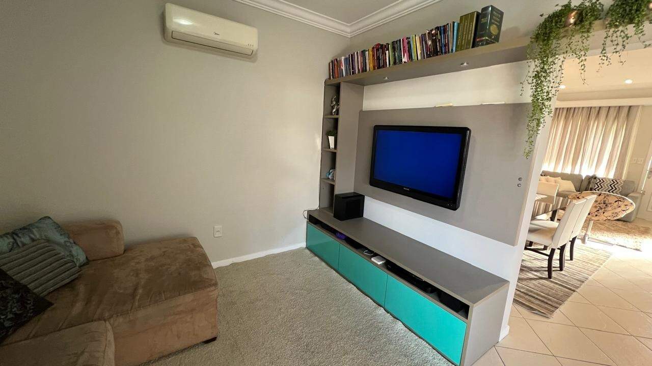 Casa à venda no Centro: 