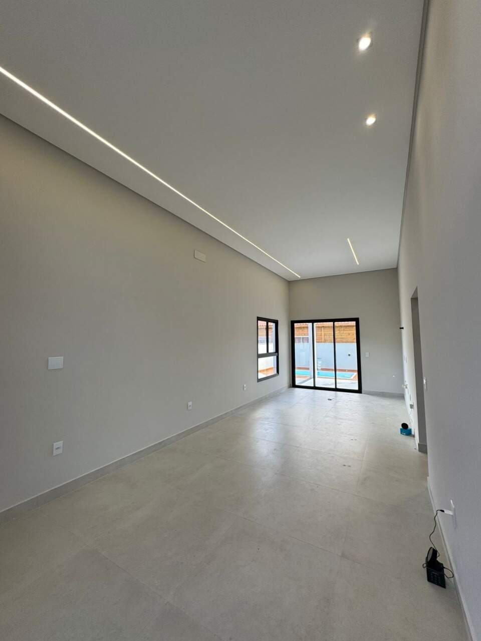 Casa à venda no Forquilhas: 